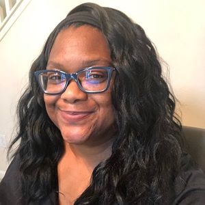 Meet your Posher, Keisha